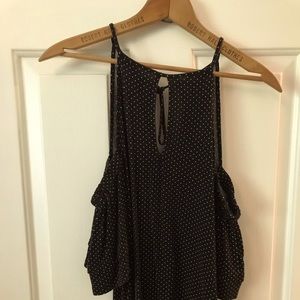 Soft American Eagle, shoulder pop-out polka dot blouse